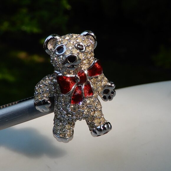 Swarovski Crystal Encrusted Bear Brooch - Picture 1 of 8